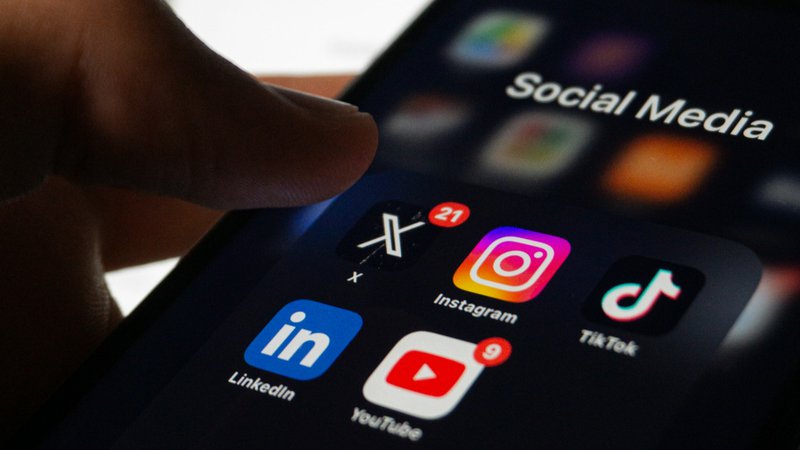 social media advertising
